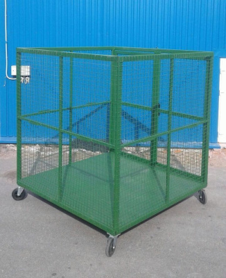 Контейнер "Сетка", объём 8,0 м³, с распашными воротами