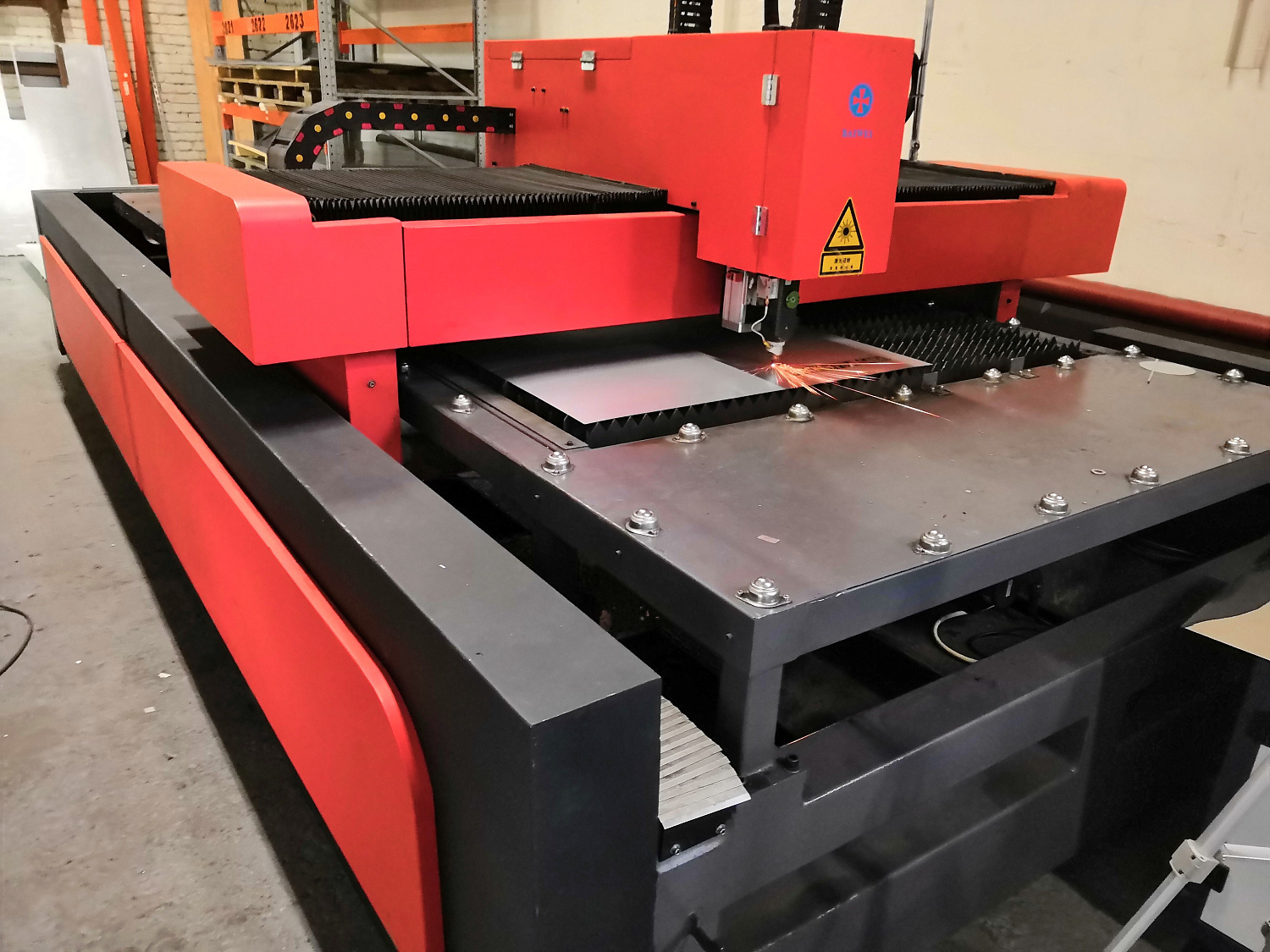 Лазерная резка металла