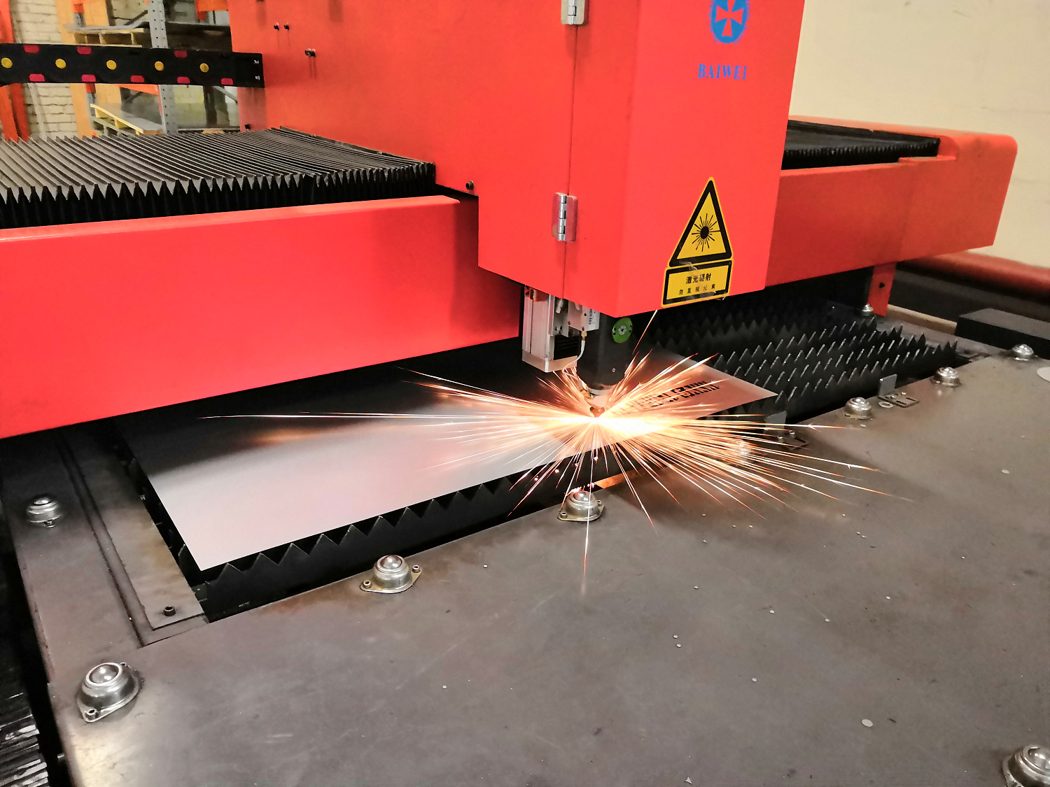 Лазерная резка металла